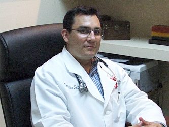 Dr. Arturo Saldaña Mendoza